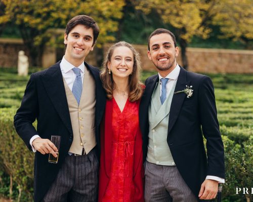 WhatsApp Image 2025-12-27 at 23.43.58 (1)